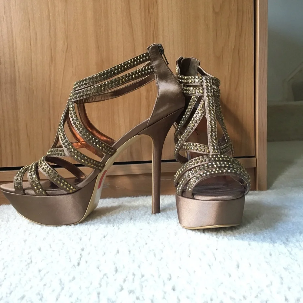 Michael Antonio Bronze Platform Heel NWT